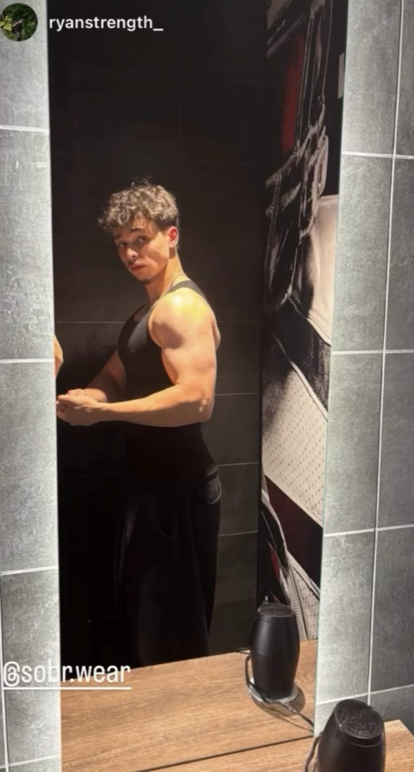 Avis client @ryanstrength_, débardeur Sobr Noir